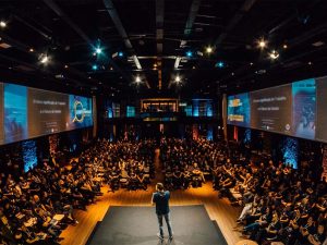 building executive voice that leads